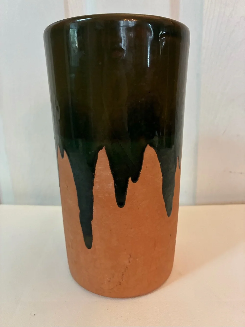 Pier 1 simple cylindrical